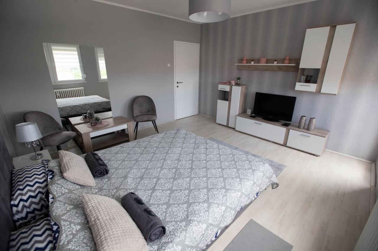 Apartman Danica Subotica Esterno foto