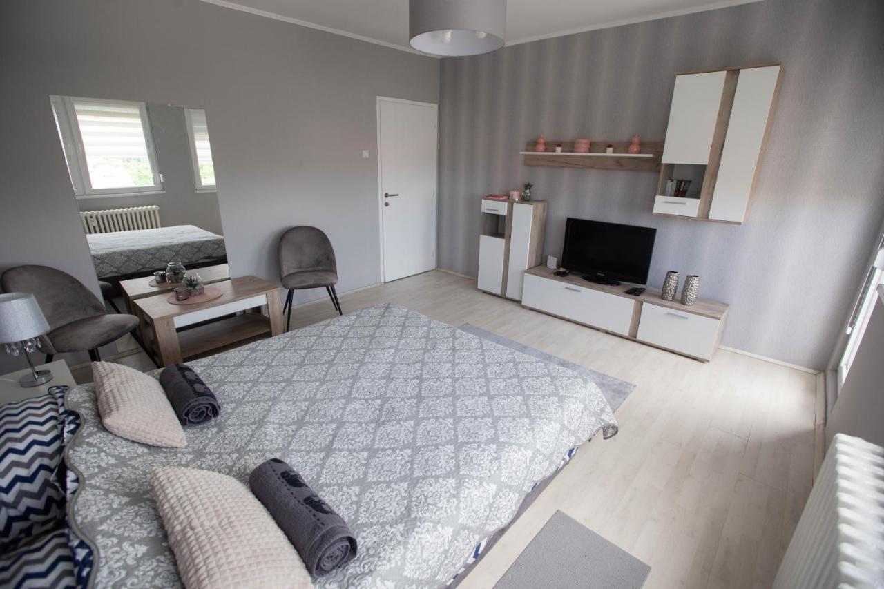 Apartman Danica Subotica Esterno foto