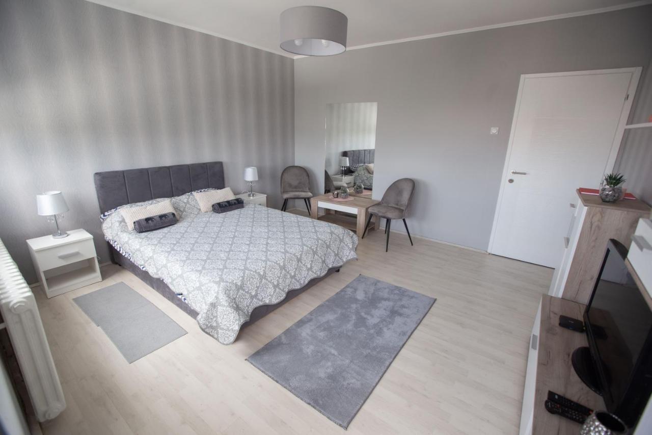 Apartman Danica Subotica Esterno foto